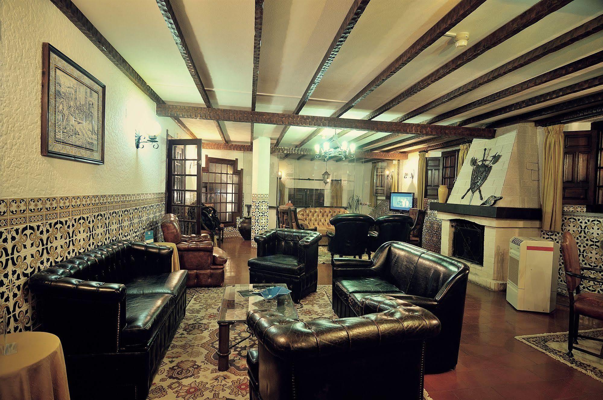 Rainha Santa Isabel - Obidos History Hotel Extérieur photo